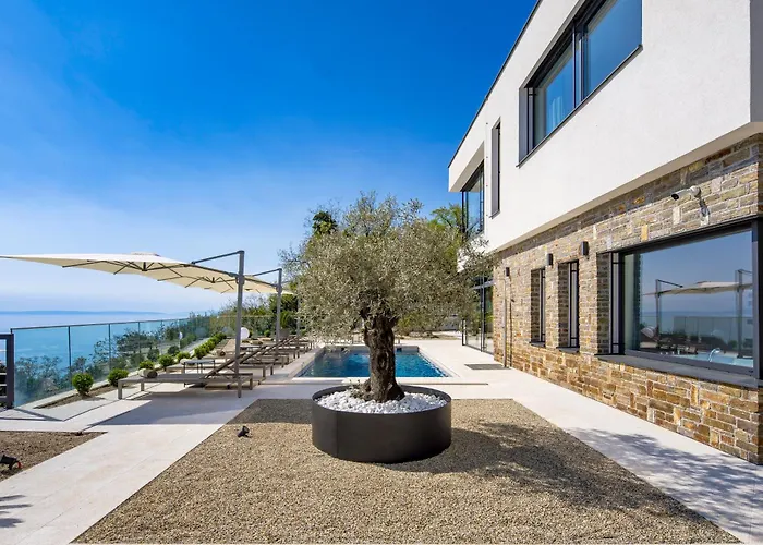 Villa Mistral Opatija, Five Star Exclusive Retreat, Gated Community Opatija