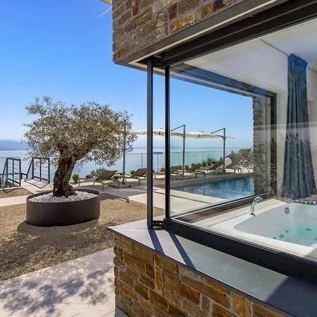 Villa Mistral Opatija, Five Star Exclusive Retreat, Gated Community Opatija