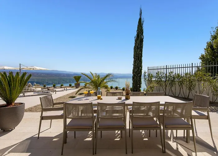 Villa Mistral Opatija, Five Star Exclusive Retreat, Gated Community Opatija