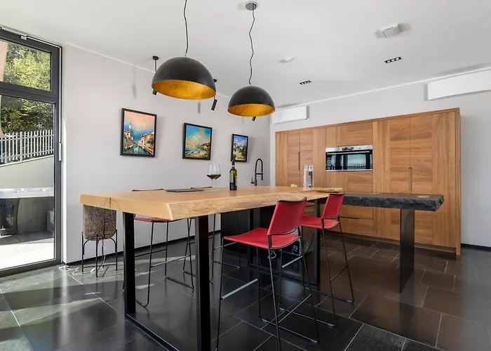 Villa Mistral Opatija, Five Star Exclusive Retreat, Gated Community *